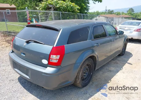 2005 Dodge Magnum Se z USA, uszkodzony, nr VIN 2D4FV48T35H624544